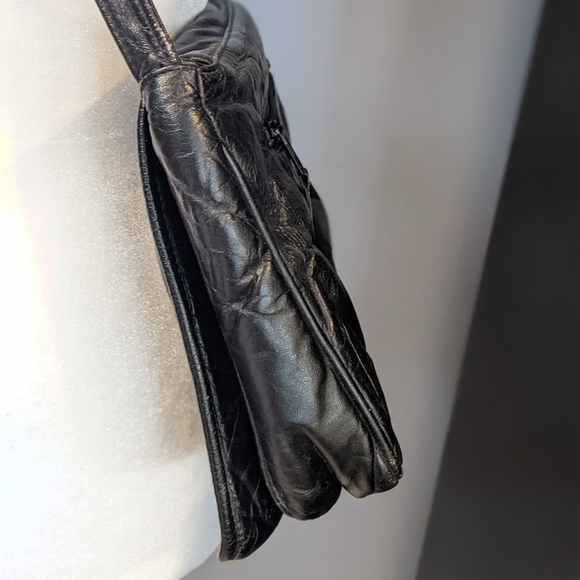 Vintage 80's Black leather bag - Picture 8 of 9